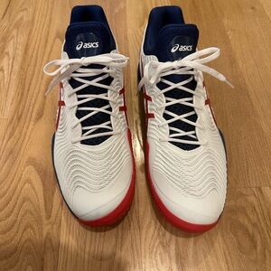 ASICS Men's Court FlyteFoam 2 Tennis Shoes size 12. Excellent condition!